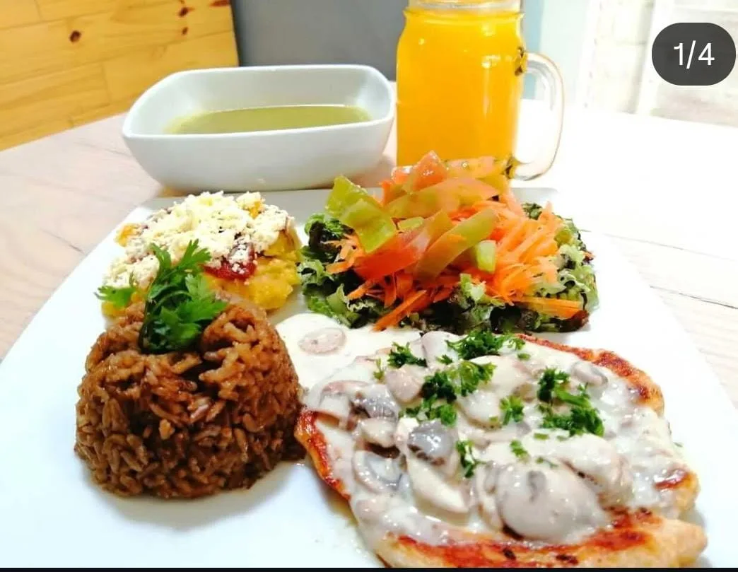 Chicken in mushroom sauce